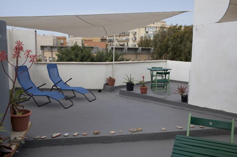 Area 12 Bb Bed & Breakfast Trapani Ngoại thất bức ảnh